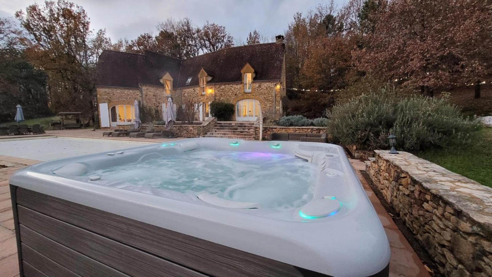 Luxury Chateau W. Pool & Hot Tub In Dordogne Beynac-et-Cazenac Extérieur photo